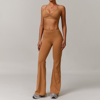 Completo leggings svasati con reggiseno sportivo ELINA Comfy - Caramello